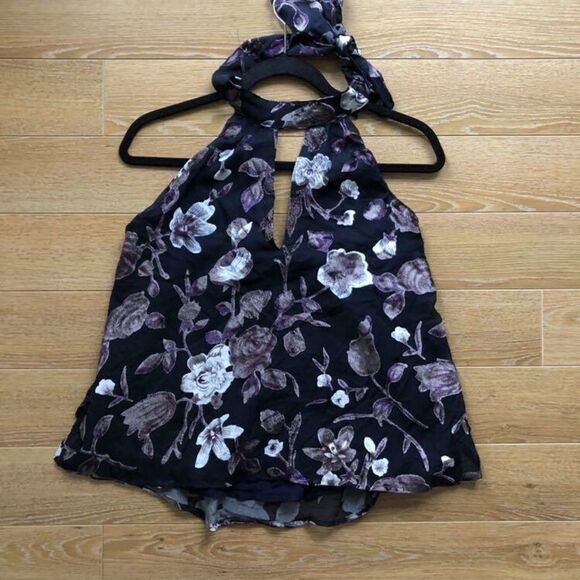 Nordstrom (NWT)-Astr Floral Velvet Halter Top - Picture 2 of 4